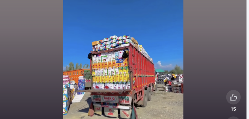 Highway Closure Pushes Kashmir’s Apple Industry to the Brink